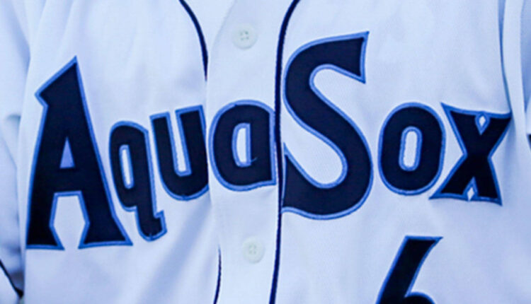 Williamson strikes out 13, AquaSox roll past Canadians