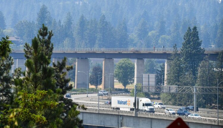 Unhealthy smoke choked Spokane on Saturday, and it couldn't subside without rain

