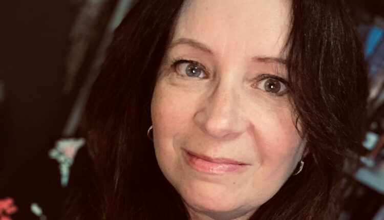 Cyndi Brannens Suche nach der tieferen Welt inmitten des modernen Lebens
