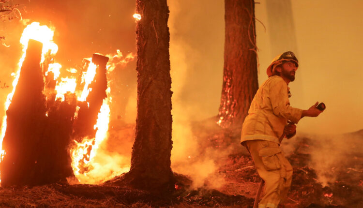   California's Dixie Fire Grows As Heat Wave Strikes Western US |  Drought news

