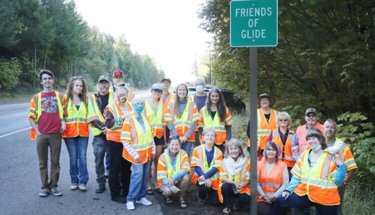   Volunteers Ready to Start Cleansing the Glide Fall Community |  news

