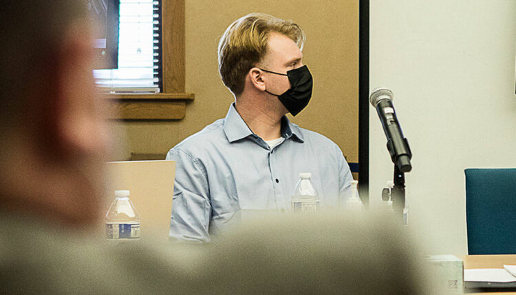 Murder trial opens for man who shot stranger on Everett bus