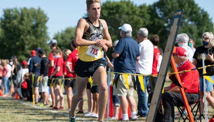   SPORT LETTERS: Dordt Cross Country runs at the NAIA National Cross Country Meeting |  Slip

